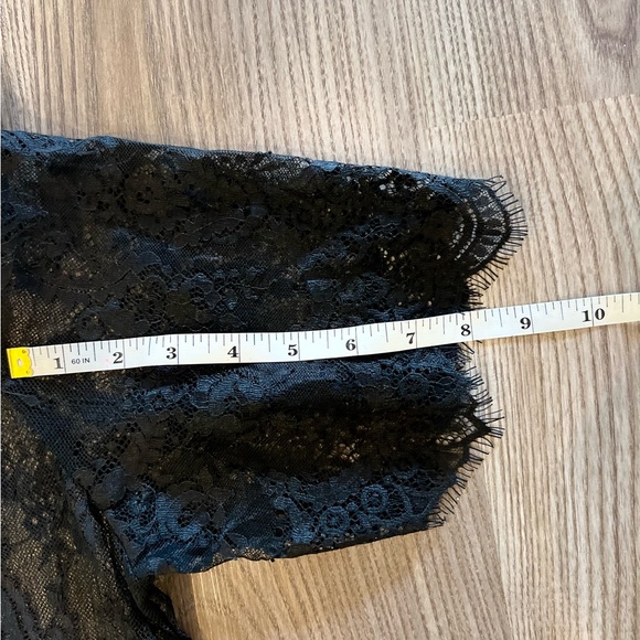 123 Large/XL Black Lace Top only Worn One Time - Picture 6 of 11